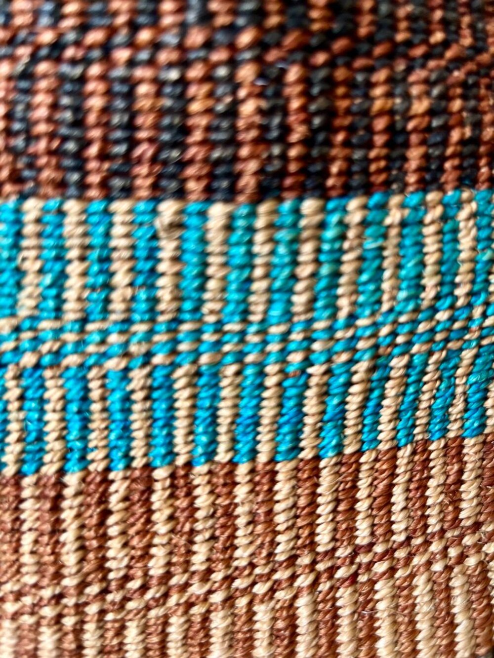 Kenyan Sisal Kiondo Vintage Bucket Bag Fair Trade - Picture 8 of 10